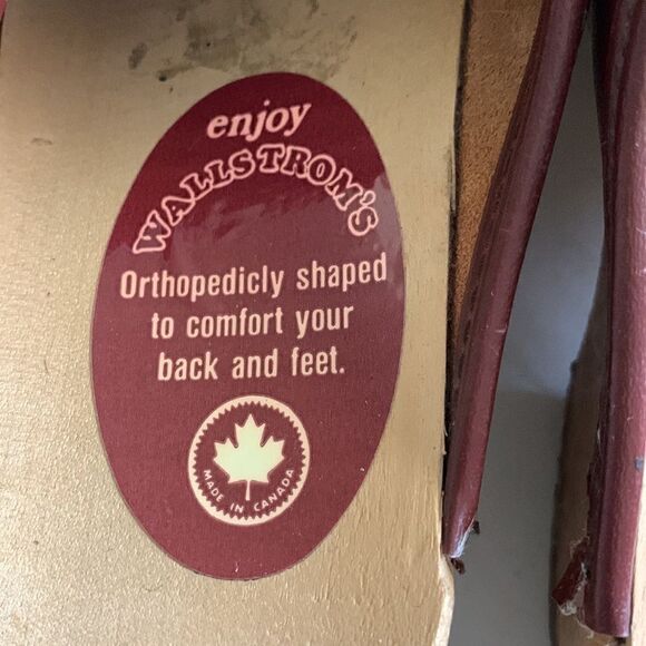 WALLSTROM’S Wooden Clogs - Picture 2 of 4